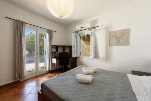 Divers Cycladic House Paros