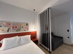 Avra Rooms