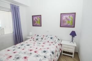 Bonaire Mediterranean Studio, Primera Línea Gandia