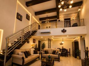 Pet Friendly Spacious 3 BHK Penthouse
