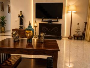 Pet Friendly Spacious 3 BHK Penthouse