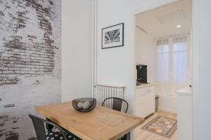 Brand new one bedroom heart of Cannes!!