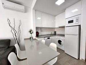 Surfing - Apartamento a pie de Playa