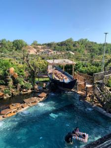 Vườn Nhãn Hòa Thuận homestay
