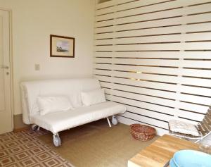 Perla Marina Apartment – 200 Metres