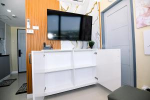 Neils Cozy Crib in JTower