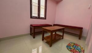 Nallan Illam