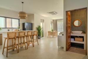 Villa Srithanu Pearl- 3 Bedrooms Families only