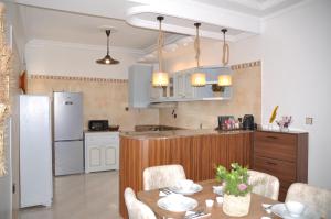 Beautiful 8 beds Apartment