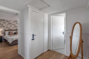 Spacious House with 3 Double Bedrooms in the Countryside
