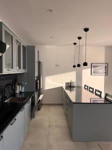 Emma Sea View Apartments Sarande