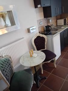 Apartament Corner House