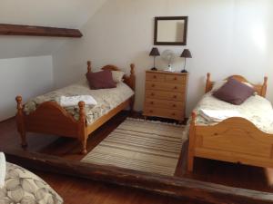 Maisons de vacances Meadow View Gites, Janaillat, Creuse, France, 23250 : photos des chambres