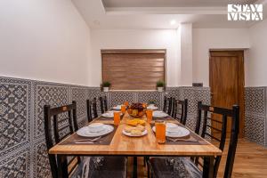 StayVista at Monte Crest Villa with Wifi & TV