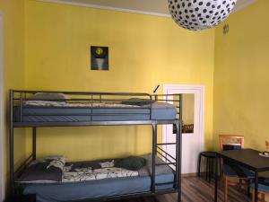 WILLA RETRO Hostel & Garden