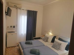 Icarus Rooms