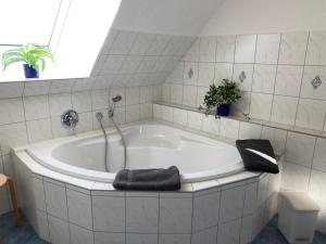 4 Sterne Ferienwohnung Ostsee auf dem Ferienhof Röhling