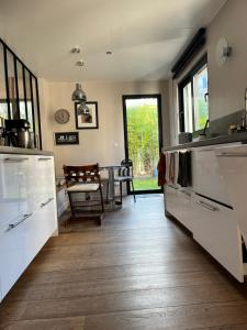 Beautiful family villa near Paris 5 bedrooms, 10 people
