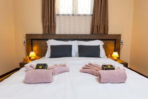 Sahat Tepe Central Residence Apt No 2 with FREE Parking by Flat Manаger