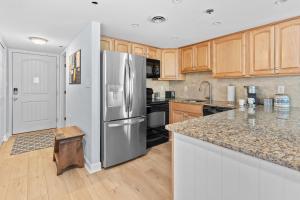 Oceanfront 3rd Floor Retreat Sunrise Views