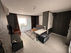 Arya Apart Kundu Hotel