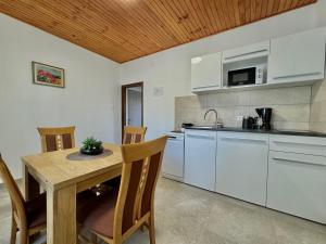 Apartment Almira nr. 3