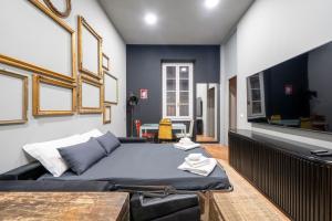 Intrho- Correnti Luxury Apartment