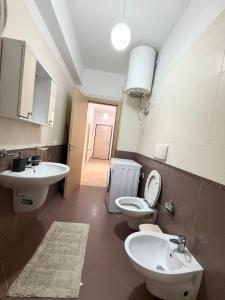 Relaxing Balcony Escape - Free Parking -5 Guests
