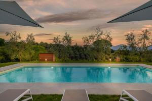 Villa Amore, a Romantic Hilltop Farmhouse in Lucca