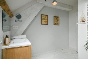 Aux portes du bonheur