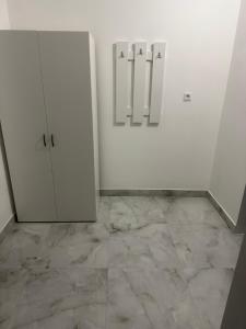 Apartamentul 5