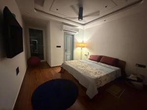 THE MEHTAS - 1BHK Fully Furnished Apartment