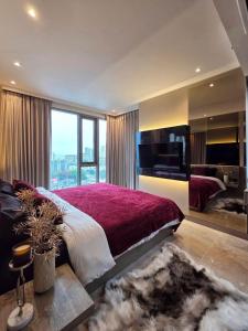 Riviera Oceandrive Oceanfront seaview 1 bed 45sqm