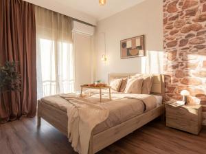Urban Luxury 2BR Apartment Prime City Location