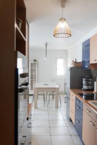 Les Salins - 2 Chambres - Climatisation - Lave Linge - Wifi