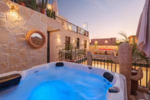Riad Sitta Piscine chauffée Jacuzzi 5min jamaa elfna