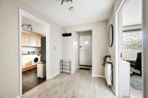 Modern 2 Bed Apartment in Bethnal Green with Free Parking