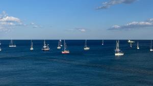 CENTRAL URBAN LUXURY SEA VIEW APT SINCE 2009