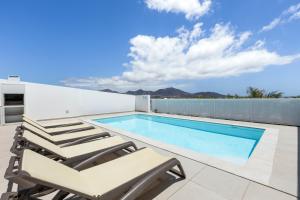 Villa Los Altos Arbea 8B by Escape Home