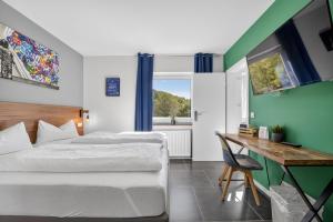 JUNIPRO Apartments & Rooms