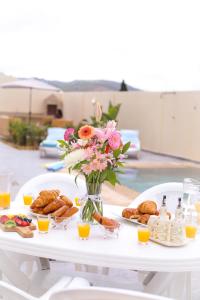 Villa dexception - Piscine à débordement - Vue sur la mer - Barbecue - Salle de sport - Jusquà 12 personnes
