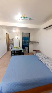 Habitación Triple Equipada, Posada Villa Mayo a 5 minutos de Playa Parguito