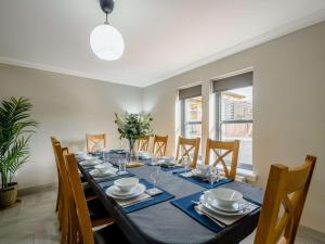 4 Bed in Alexandria oc-88759