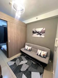 Staycation Pasay near Airport & Mall of Asia 1516