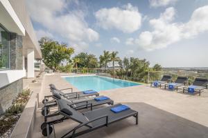 Villa Monroy by Algarve Holidays