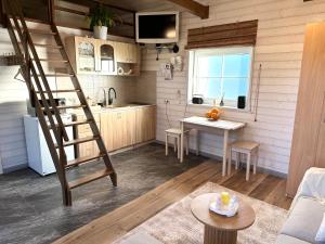 Leia Kodu Cozy Apartment with private garden & parking in Rakvere
