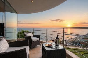 ALU Luxe - Premium Oceanfront Apartments Larcomar