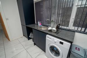 Stylish & Comfortable Stay in Swansea City Centre