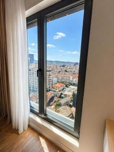 SkyView Luxury Apartment 12th Floor Panorama, City Center