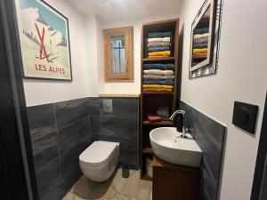 Gîtes du Grand Replomb, Le Préau, Piscine et Jacuzzi